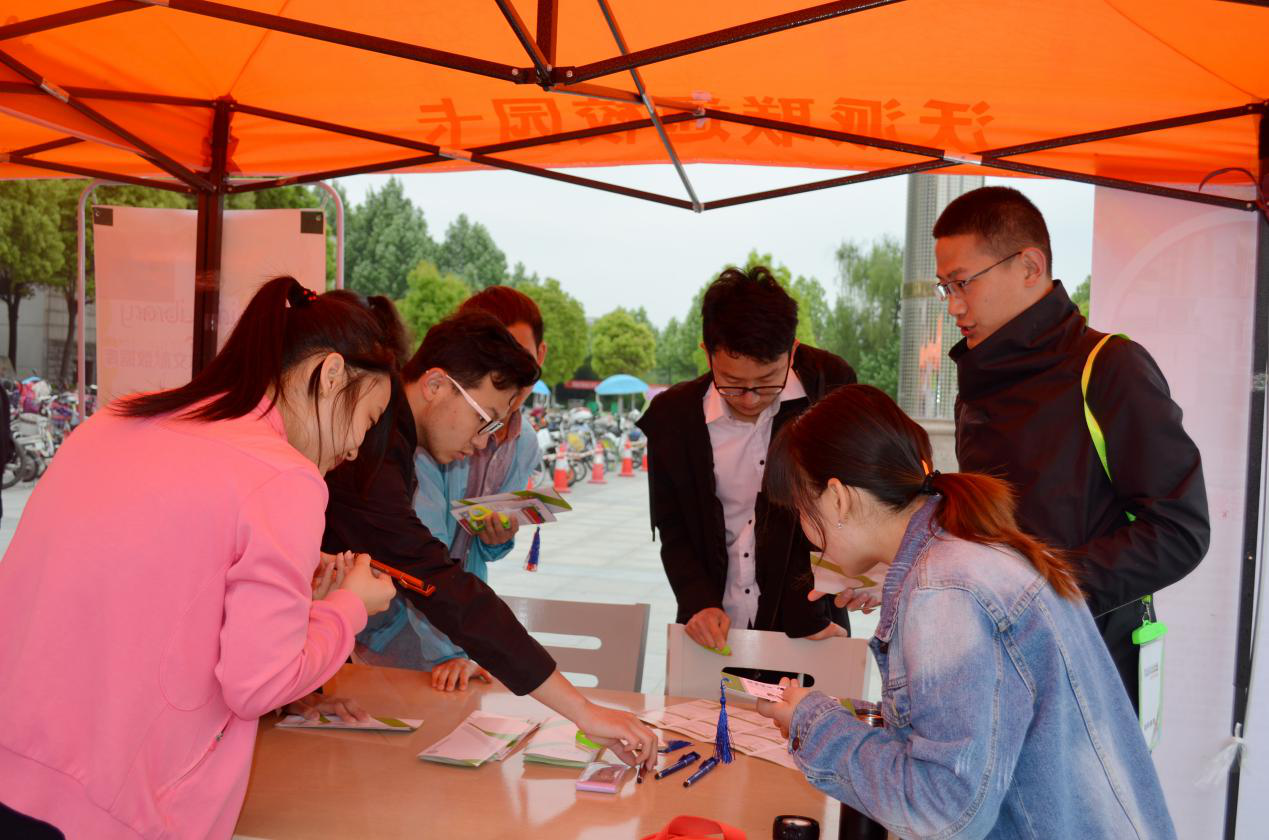 1524474159796351.png 1524474159796351.png