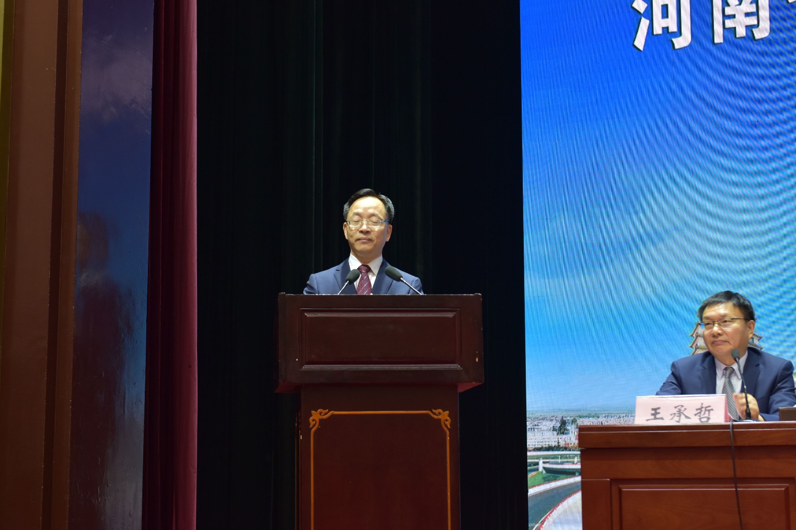 1573294907616910.jpg 1573294907616910.jpg