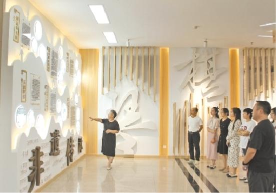 1750417941730999.jpg 976.jpg