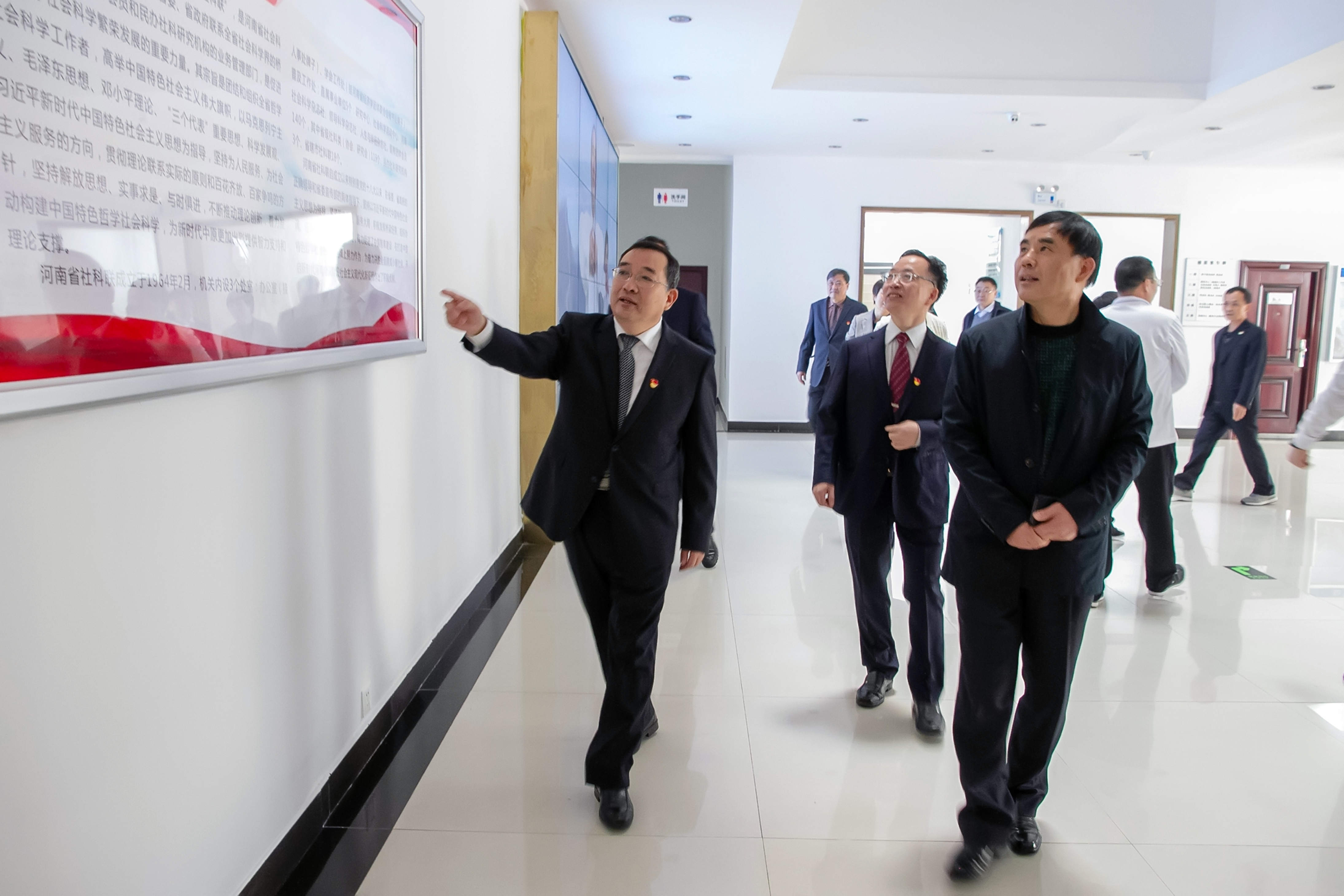 1583120598808369.png 1583120598808369.png