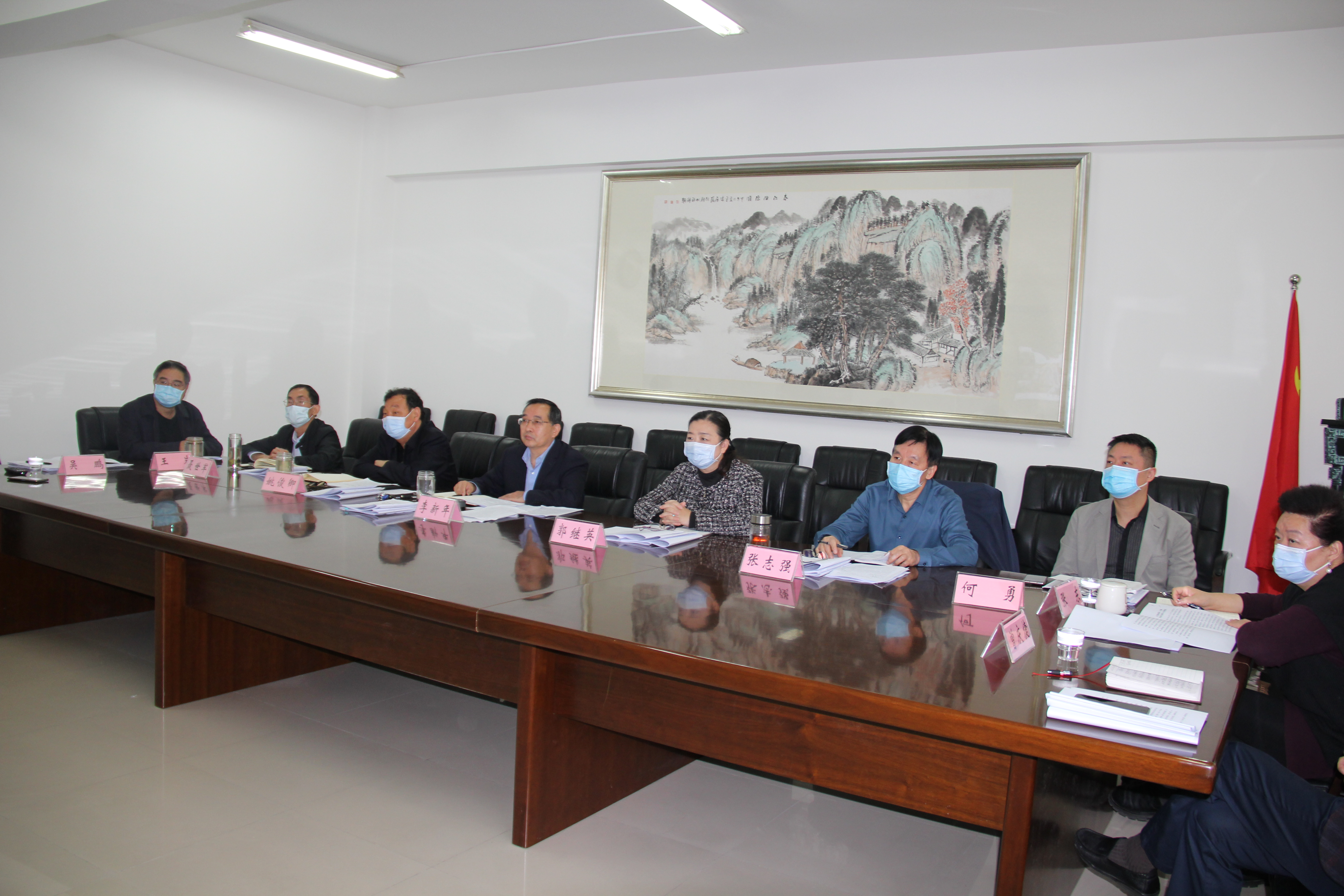 1667216445972352.jpg 1667216445972352.jpg