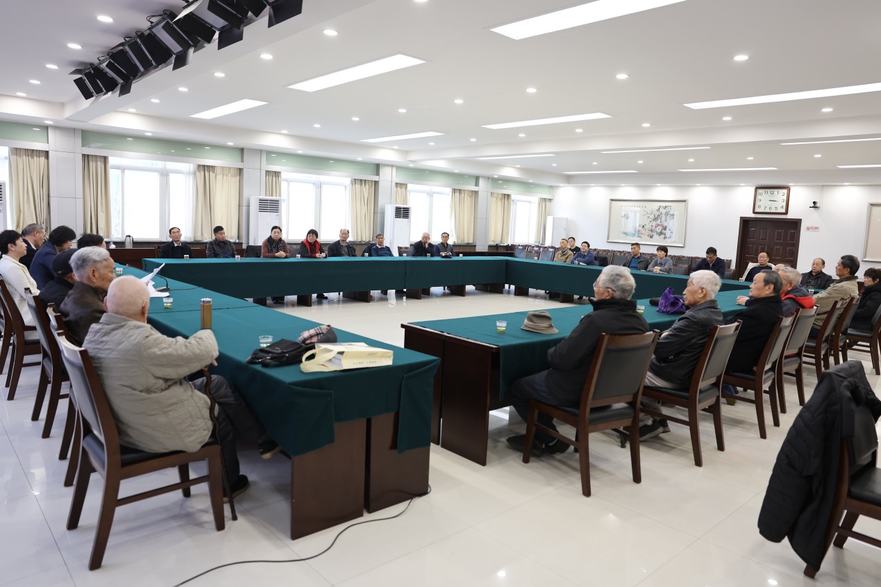 1738941561934322.jpg 1738941561934322.jpg