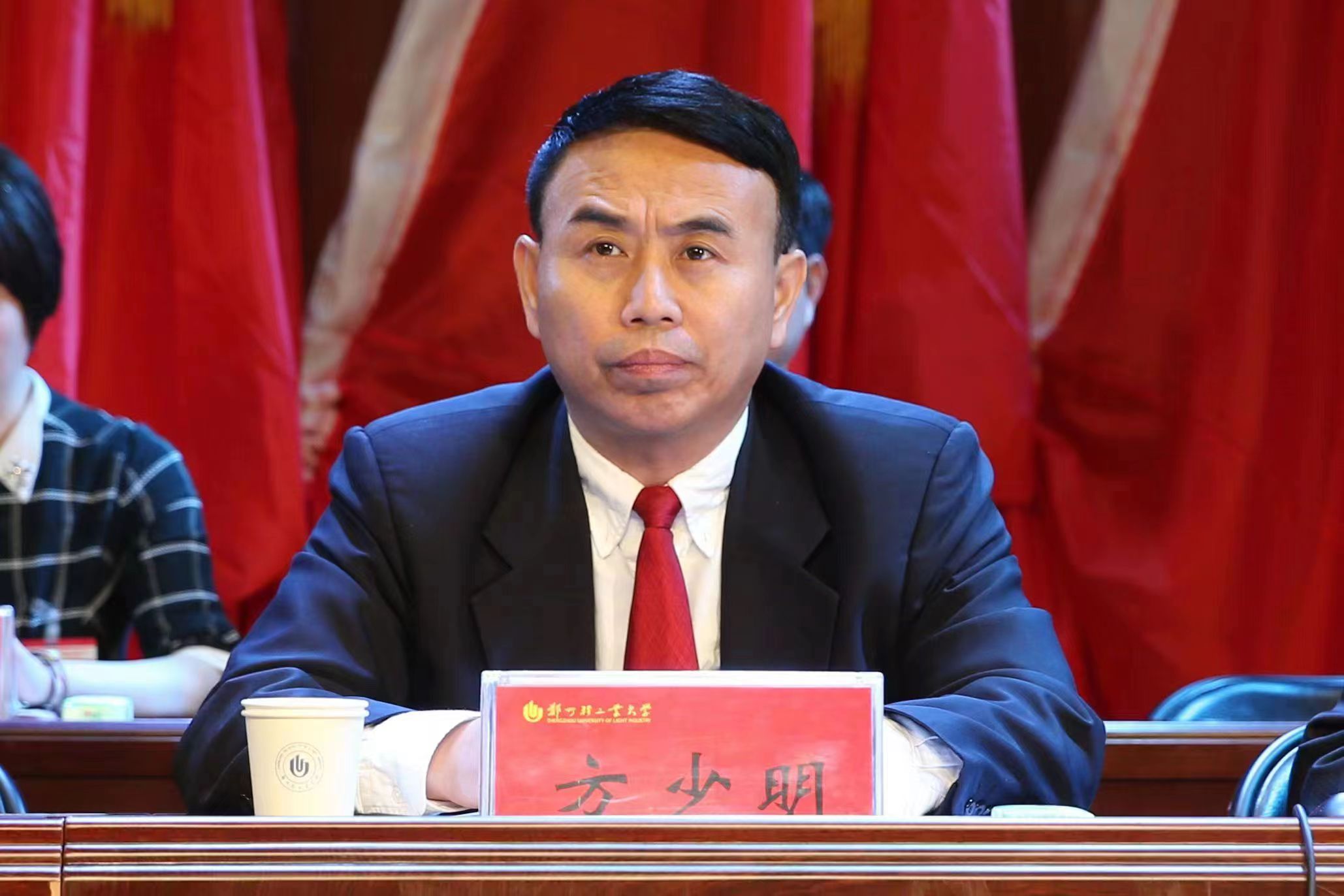 1652502227997977.jpg 1652502227997977.jpg